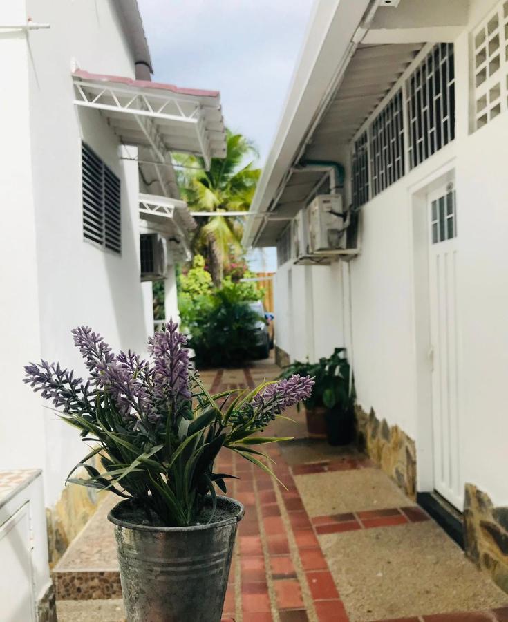 Hotel Maceo Melgar Extérieur photo